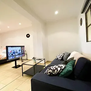 privat-sauna-city-flat-w-netflix-sternschanze.hamburg-hotels-de.com/